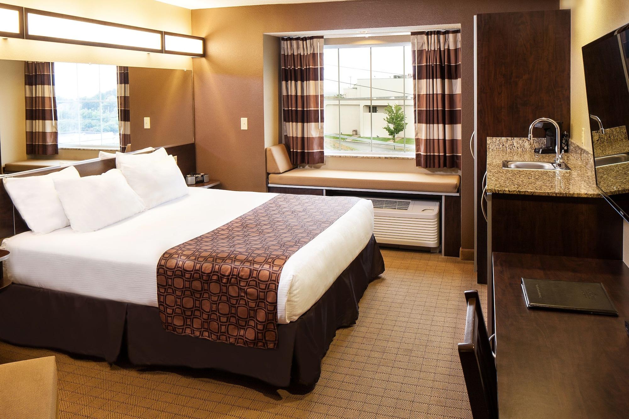 Microtel Inn & Suites By Wyndham St Clairsville - Wheeling St. Clairsville Εξωτερικό φωτογραφία