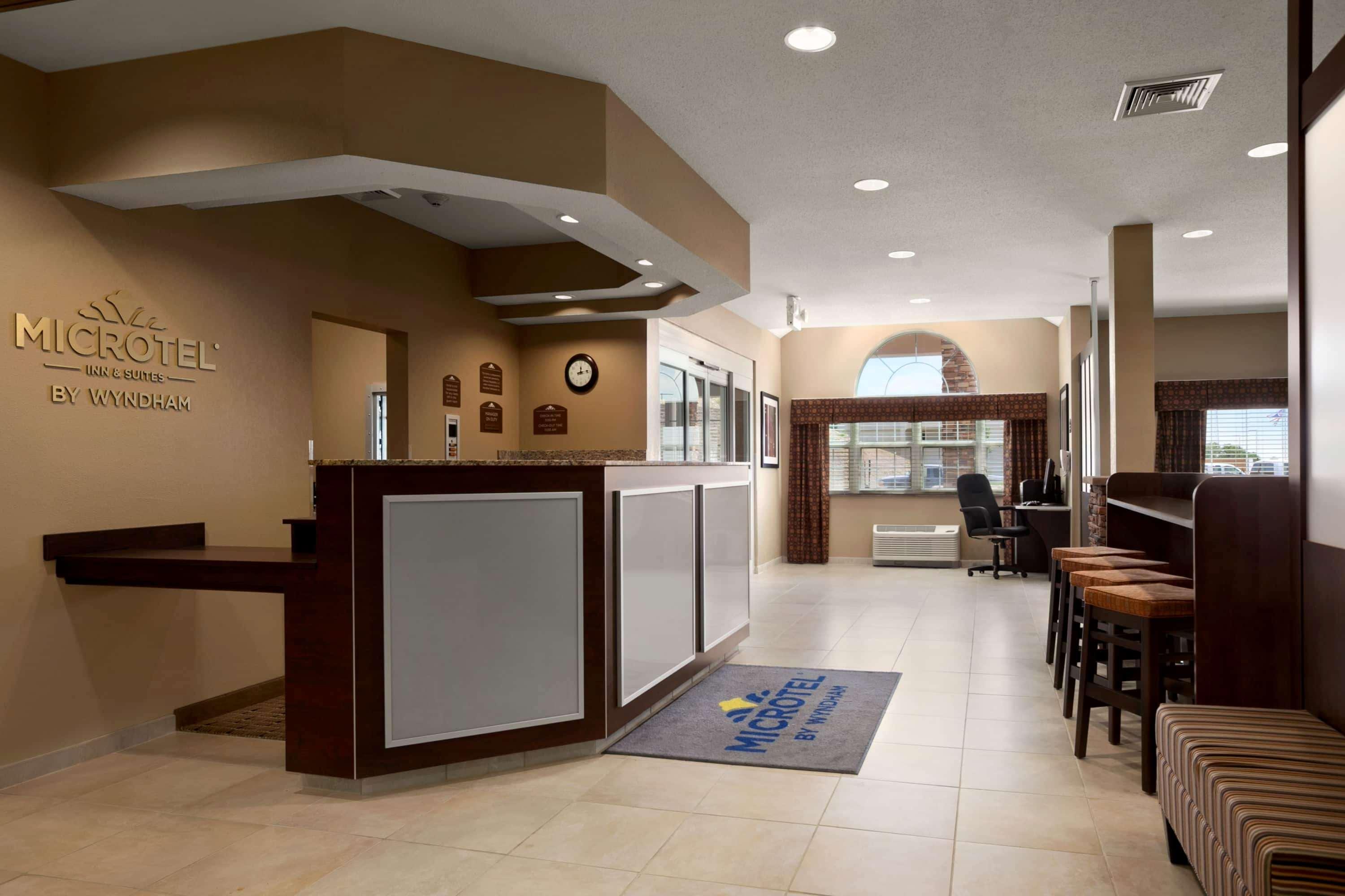 Microtel Inn & Suites By Wyndham St Clairsville - Wheeling St. Clairsville Εξωτερικό φωτογραφία